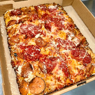 Deep Dish Pepperoni